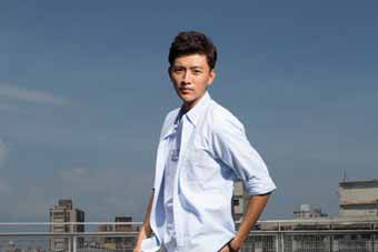 周子霆 / 曾少宗 飾演